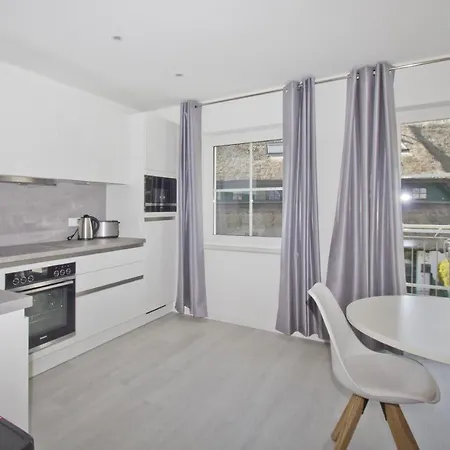 Mit Balkon Und Gartennutzung - Haus Inselwind Meerurlaub Groß Zicker